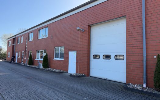Lager/Produktionshalle mit Büro im Industriegebiet Ost