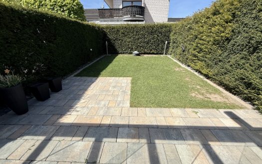 “ Modernes & großzügiges Einfamilienhaus mit Wintergarten „