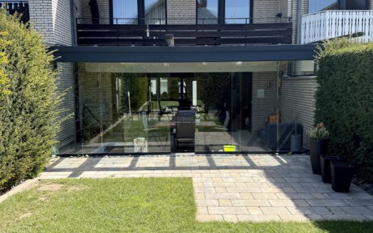 “ Modernes & großzügiges Einfamilienhaus mit Wintergarten „